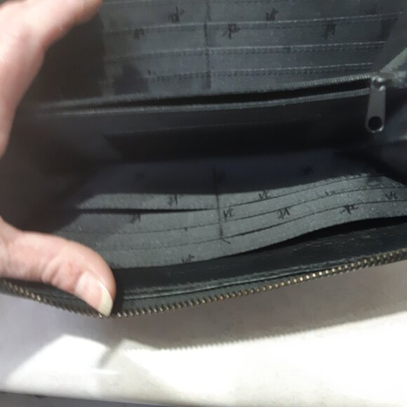 New Kenneth Cole Leather Wristlet Wallet - Black - Picture 6 of 10